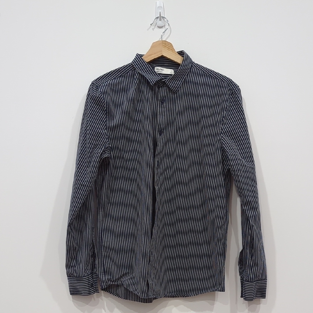 100% Cotton Structured Striped Blue And White Shirt